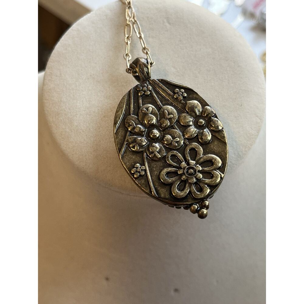 Vintage Antique Bronze Reversible Medallion Necklace Long Flower Domed Cage 40” - Picture 10 of 12